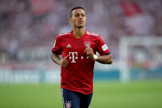 4 ngôi sao Zidane sẽ đưa về Old Trafford nếu thay thế Jose Mourinho ảnh 1