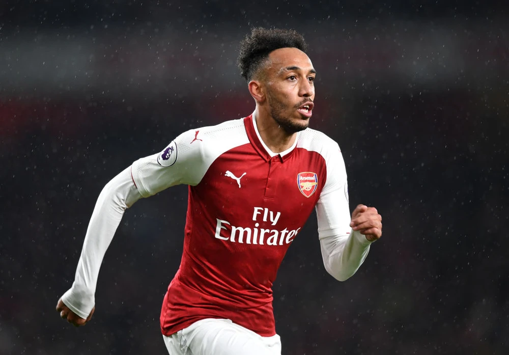 Aubameyang trở lại cùng Petr Cech và Ramsey, giúp Arsenal tìm kiếm chiến thắng trận derby