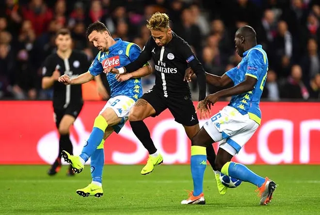 Neymar sẽ thể hiện tài năng trước các hậu vệ Napoli