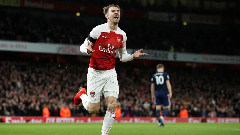 Arsenal vùi dập Fulham trong trận derby London ảnh 8