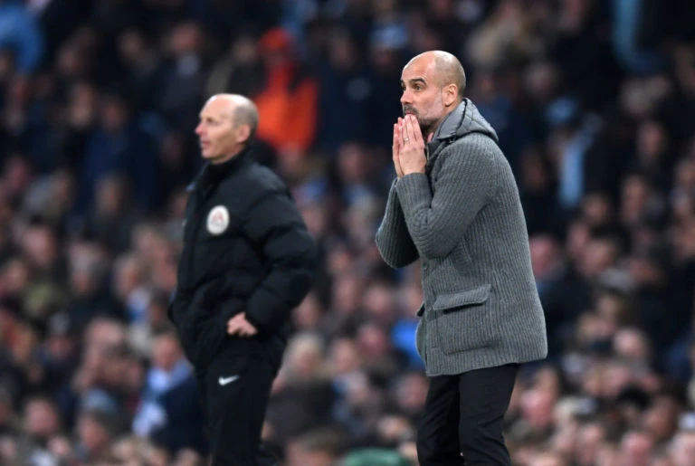 Pep Guardiola cầu nguyện cho Man City thoát bão chấn thương