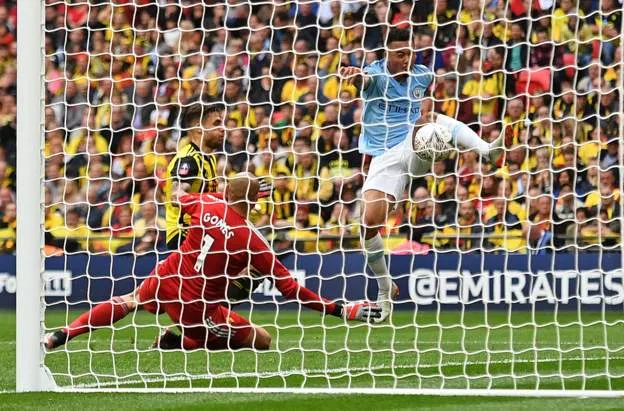 Man City - Watford 6-0: Silva, Jesus, Sterling mang về cú ăn ba cho Pep ảnh 4