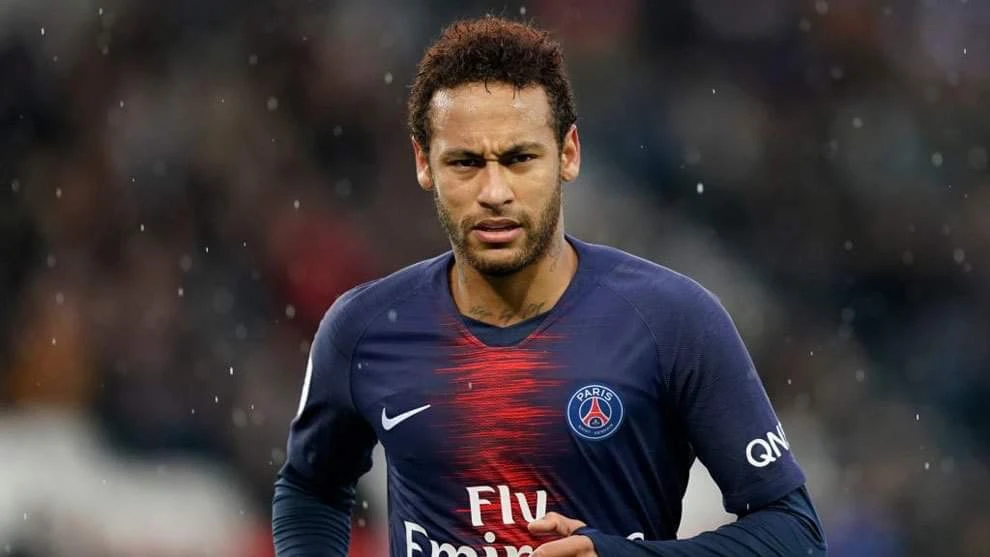 PSG sẵn sàng bán Neymar nếu có giá đúng