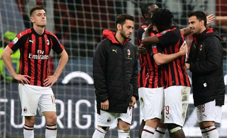 AC Milan mừng rơn khi bị cấm tham gia Europa League