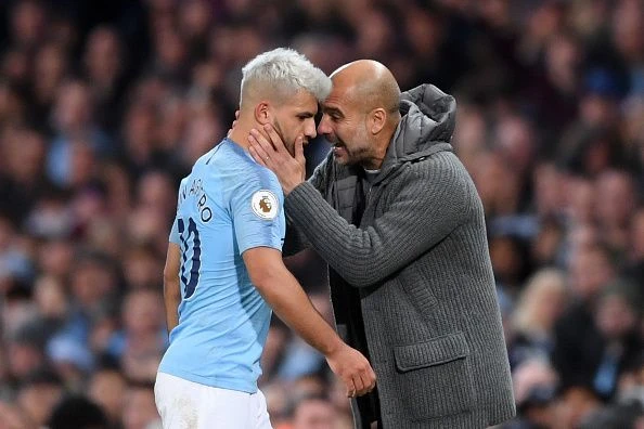 Sergio Aguero và Pep Guardiola chỉ al2 sự hiểu lầm