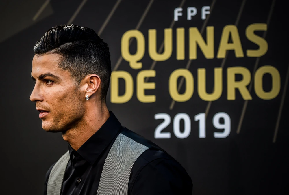 Ronaldo ghi kỷ lục 10 lần thắng giải Cầu thủ xuất sắc nhất Bồ Đào Nha