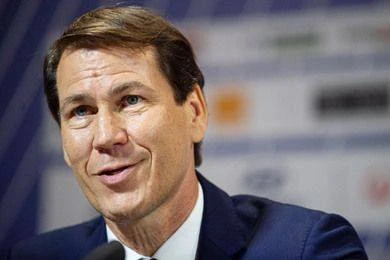 Rudi Garcia đi tìm đội trưởng cho Lyon