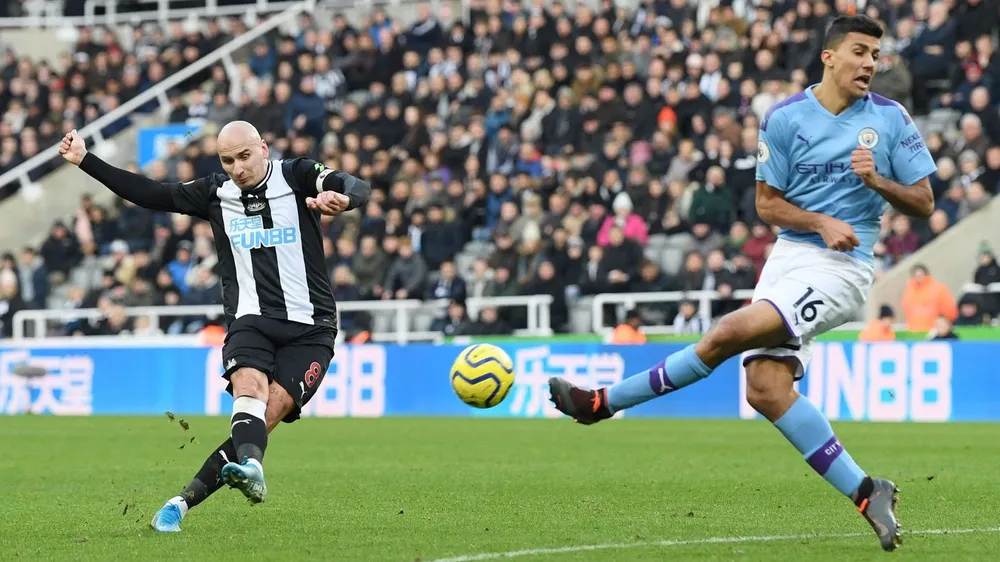 Newcastle - Man City 2-2: Choáng khi Chích chòe cầm chân Man City ảnh 8