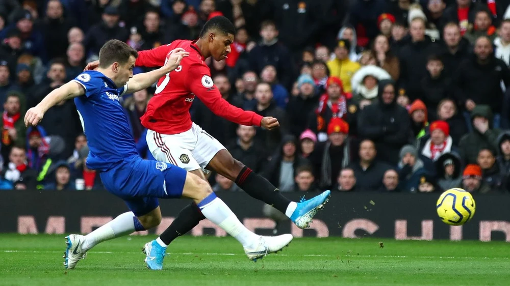 Man United - Everton 1-1: Lindelof đốt lưới nhà, Greenwood tỏa sáng