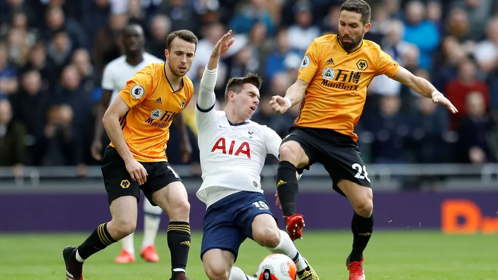 Tottenham - Wolves 2-3: Bầy sói thắng ngược Gà trống