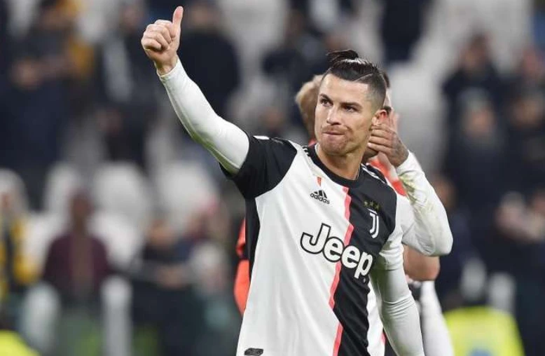 Cristiano Ronaldo gửi thông điệp Covid-19