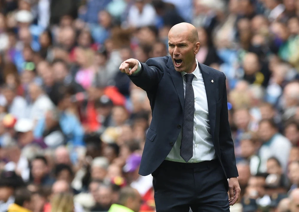 Zidane muốn tống khứ 5 ngôi sao Madrid mất phong độ