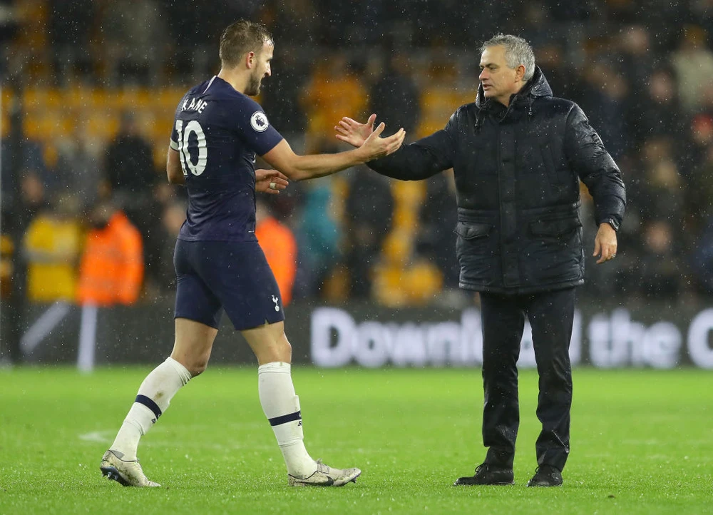 Harry Kane cần tin tưởng vào Jose Mourinho