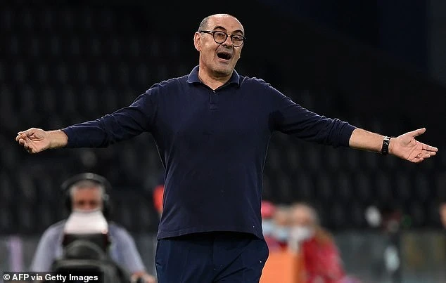 HLV Maurizio Sarri thất vọng