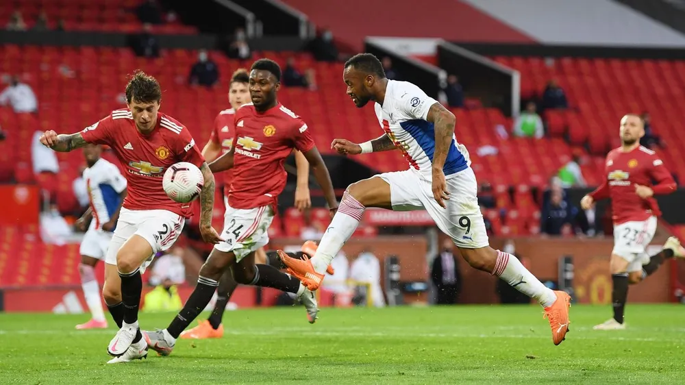 Man United – Crystal Palace 1-3, Zaha nhấn chìm Quỷ đỏ ảnh 3