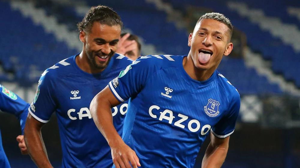 Richarlison sẽ vượt qua buổi kiểm tra sức khỏe để ra sân