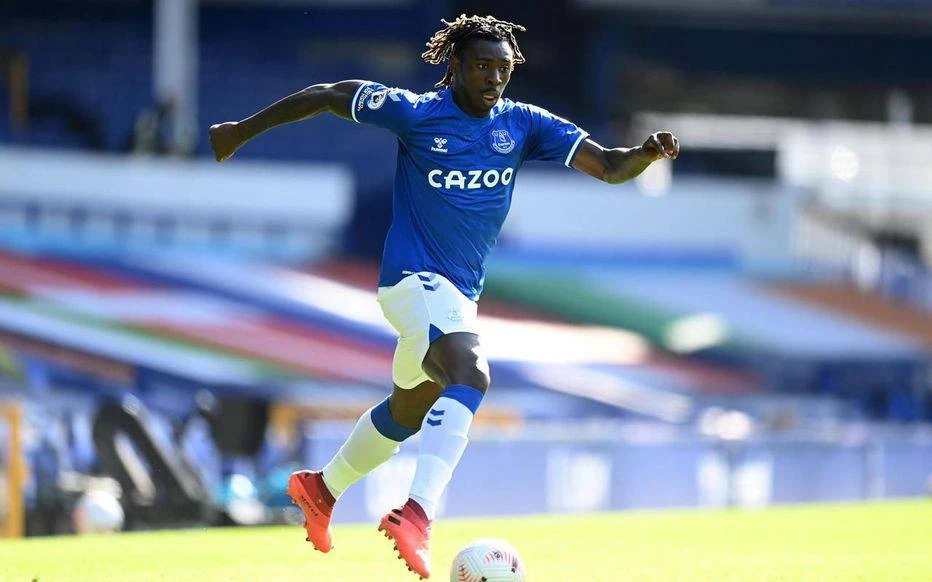 Moise Kean gia nhập PSG