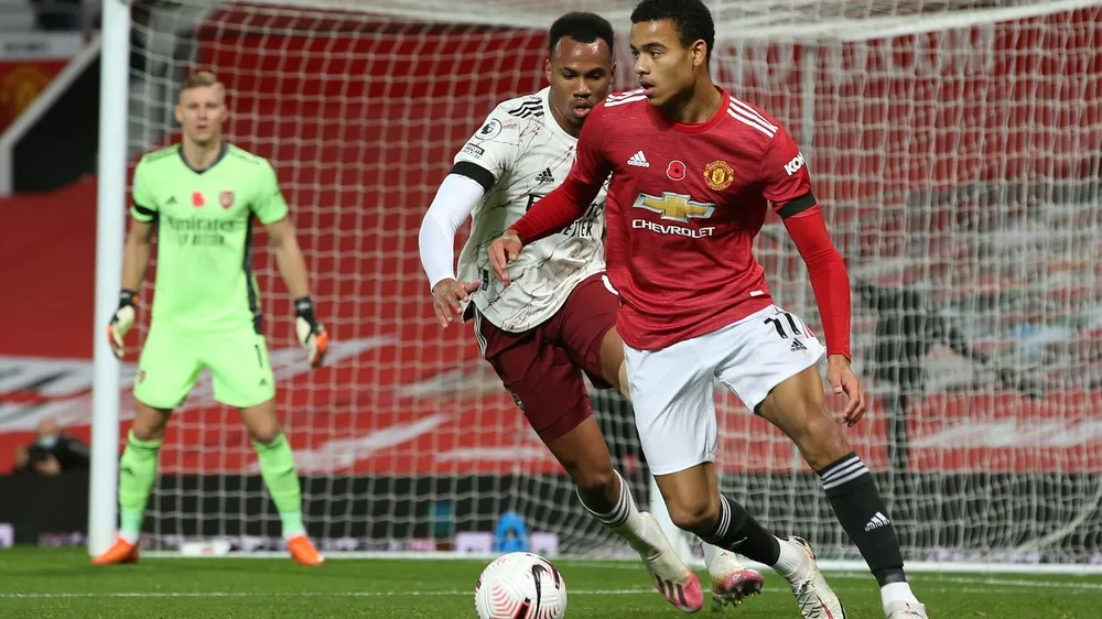 Aubameyang nổ súng, Arsenal nhấn chìm Man United ngay tại Old Trafford ảnh 3