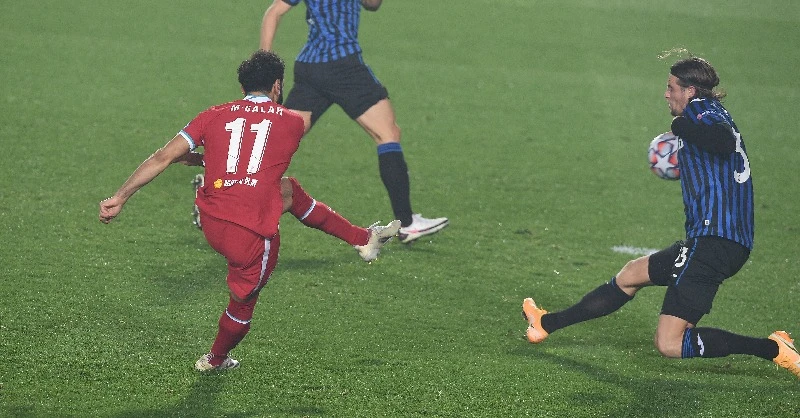 Mo Salah sút tung lưới Atalanta 