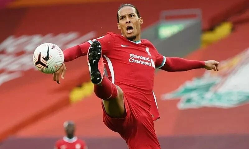 Klopp vẫn đang mong chờ Van Dijk sớm trở lại