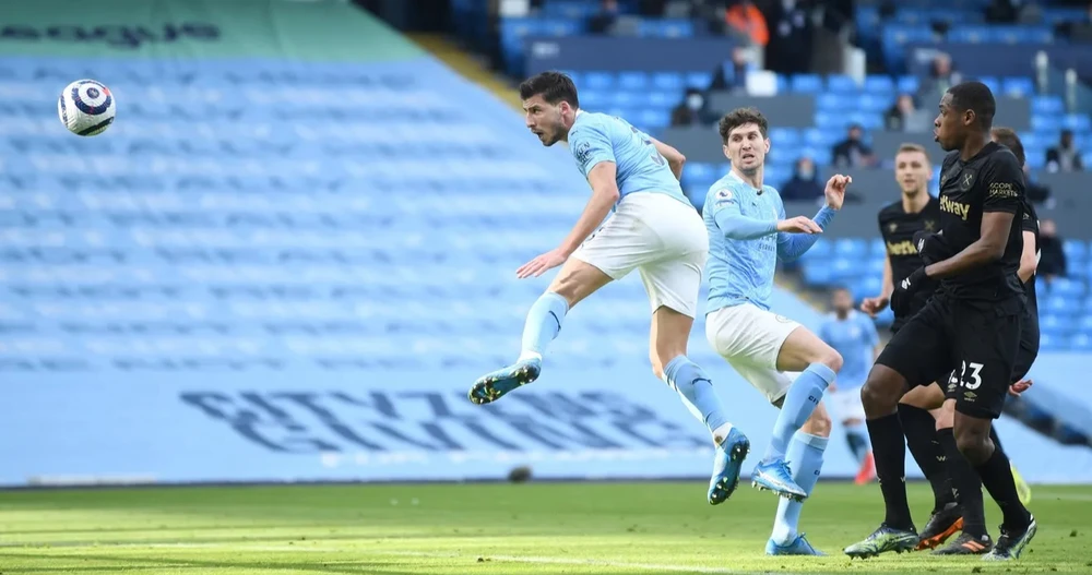 Ruben Dias ghi bàn mở tỷ số