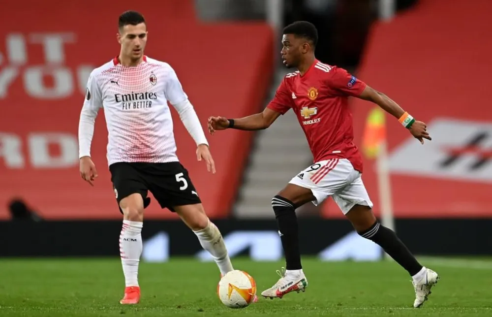 Man United đánh rơi chiến thắng trước AC Milan ảnh 4