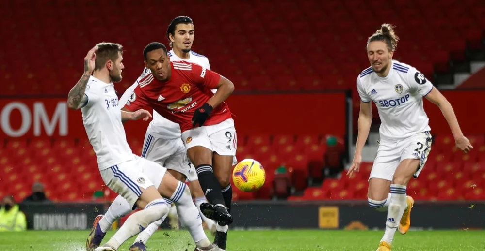 Man United thắng đậm Leeds 6-2 ở Old Trafford