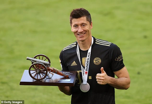 Robert Lewandowski đang chơi ở đỉnh cao