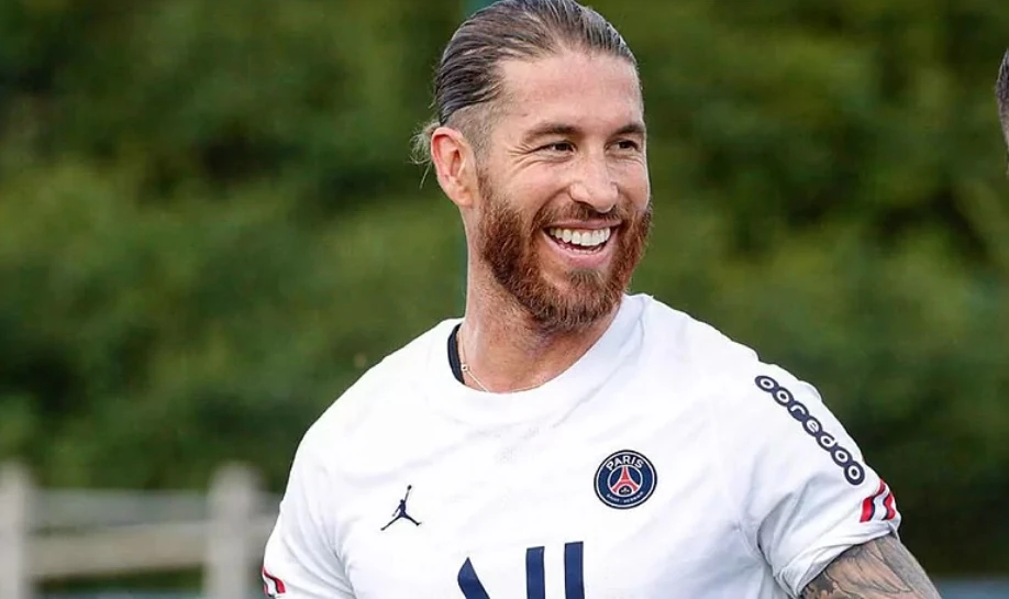 Sergio Ramos sẽ phải ngồi ngoài đến cuối tháng 10