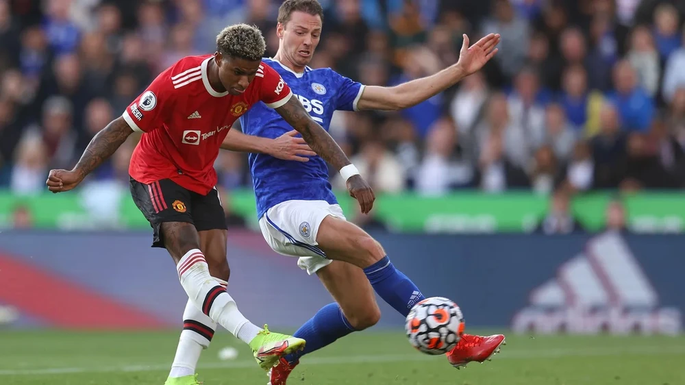 Marcus Rashford ghi bàn thắng trước Leicester