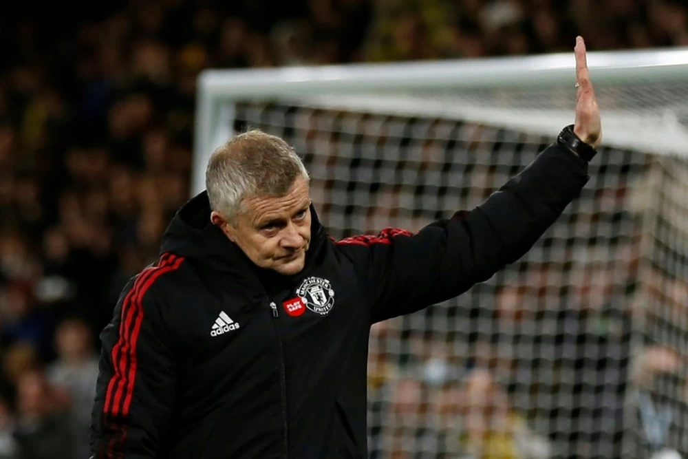 Ole Solskjaer vẫn chưa bị sa thãi sau trận thua bẽ mặt