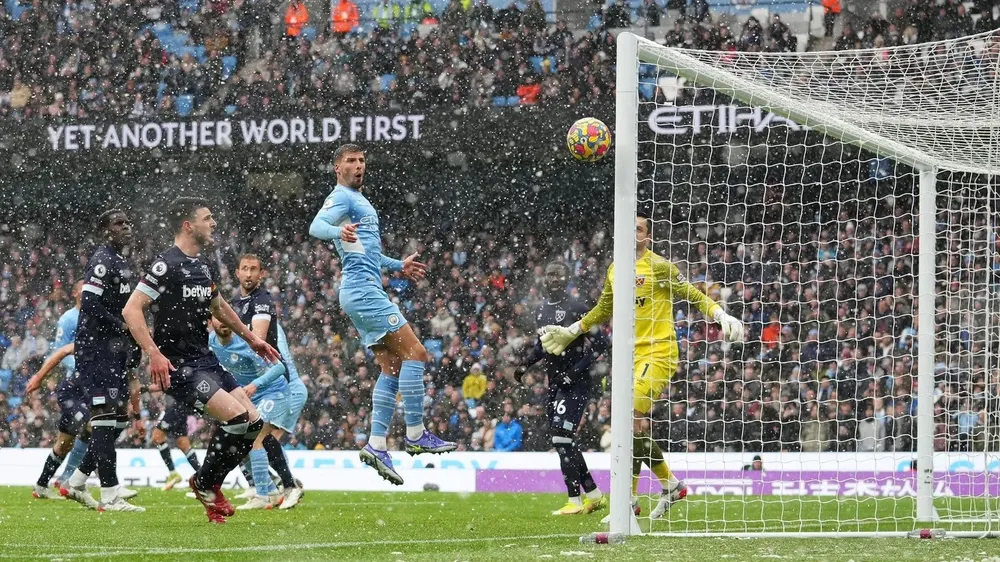 Manchester City – West Ham 2-1: Gundogan và Fernandinho ghi dấu ấn ảnh 1