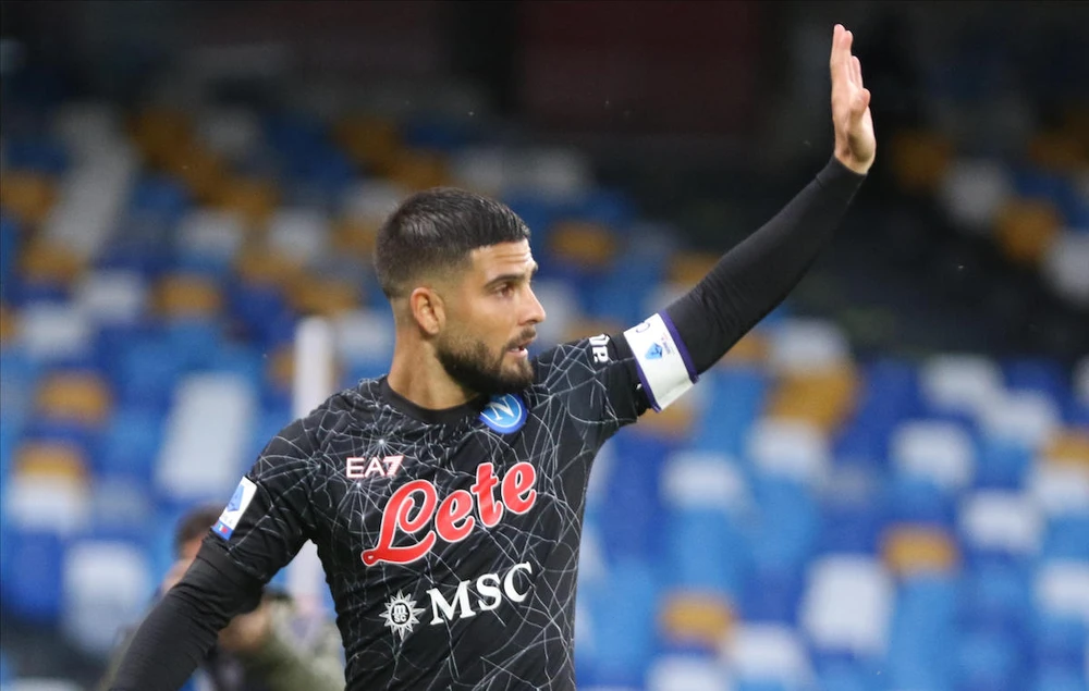 Lorenzo Insigne đang tính đường sang Bắc Mỹ