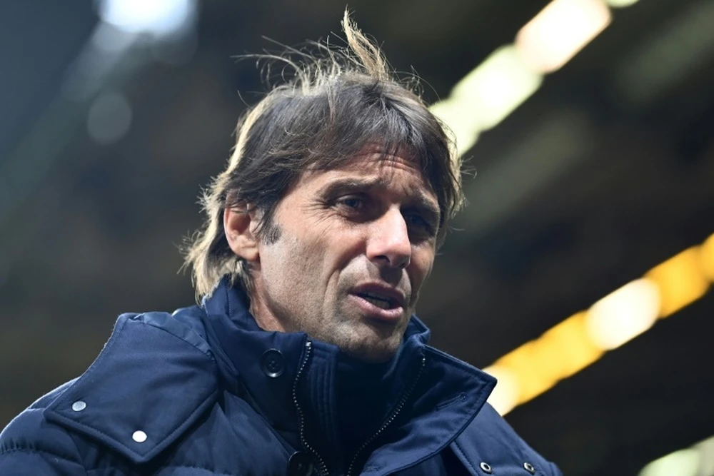 HLV Antonio Conte gặp lại Chelsea ở Cúp Liên đoàn