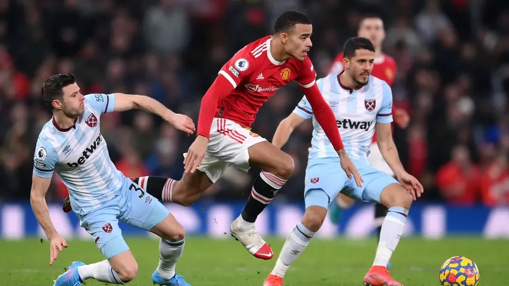 Rashford nhấn chìm West Ham phút bù giờ, Man United vươn lên thứ 4 ảnh 3