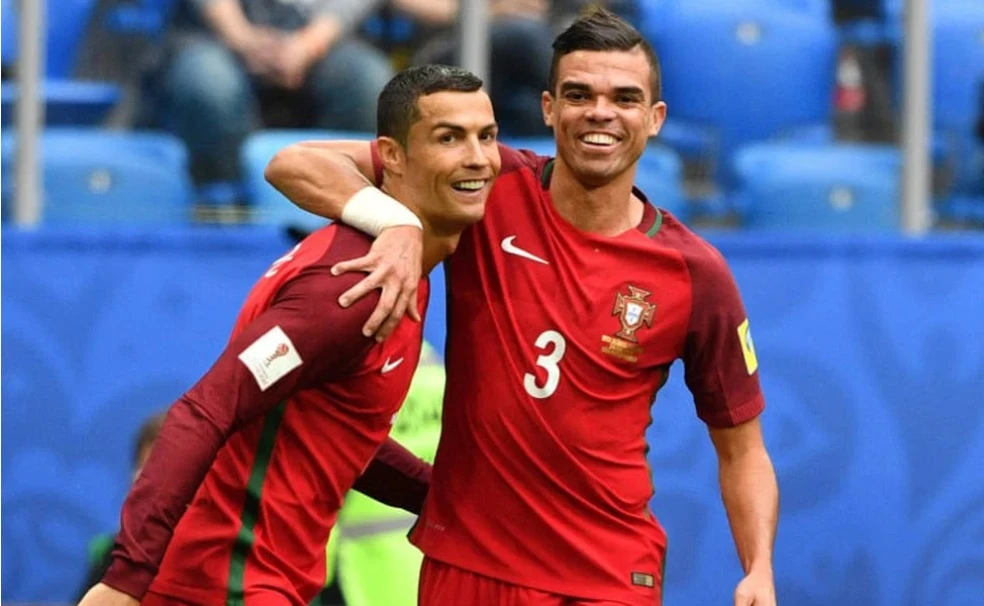 Ronaldo vui mừng khi Pepe trở lại