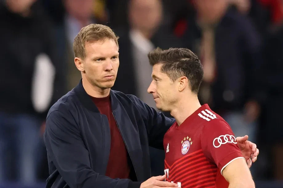 HLV Nagelsmann động viên Robert Lewandowski