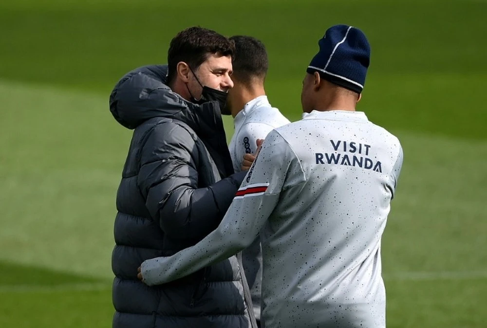 Pochettino và Kylian Mbappe 