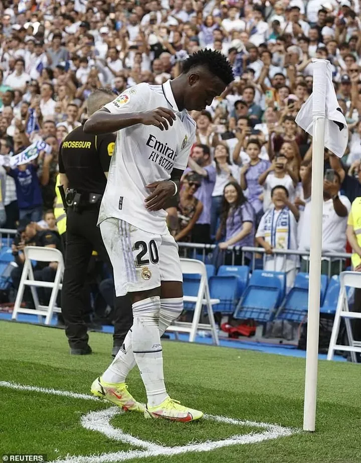 Thấy gì qua điệu nhảy mừng bàn thắng của Gabriel Jesus: Nhảy đi Vinicius! ảnh 1 Thấy gì qua điệu nhảy mừng bàn thắng của Gabriel Jesus: Nhảy đi Vinicius! ảnh 1