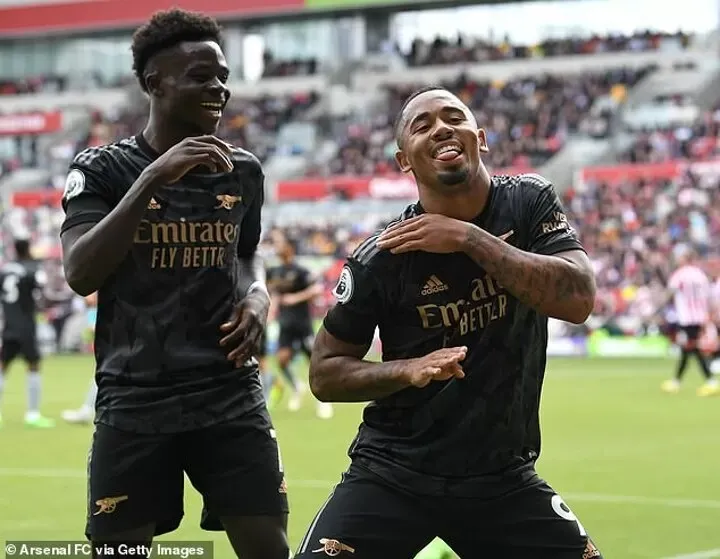 Thấy gì qua điệu nhảy mừng bàn thắng của Gabriel Jesus: Nhảy đi Vinicius! ảnh 2 Thấy gì qua điệu nhảy mừng bàn thắng của Gabriel Jesus: Nhảy đi Vinicius! ảnh 2