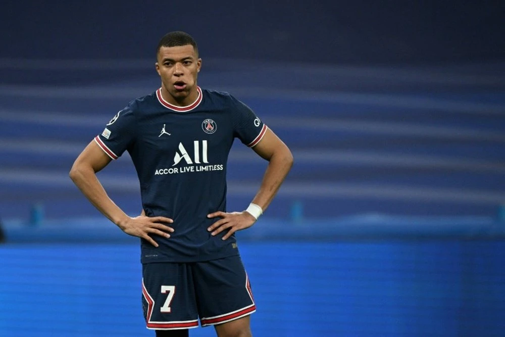 Báo chí rêu rao Mbappe bất mãn, đòi rời PSG