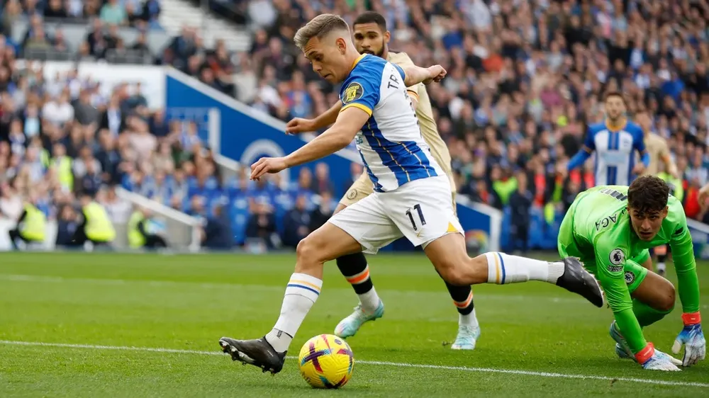 Chalobah, Loftus-Cheek đốt lưới nhà, Chelsea thua thảm trên sân Brighton ảnh 1