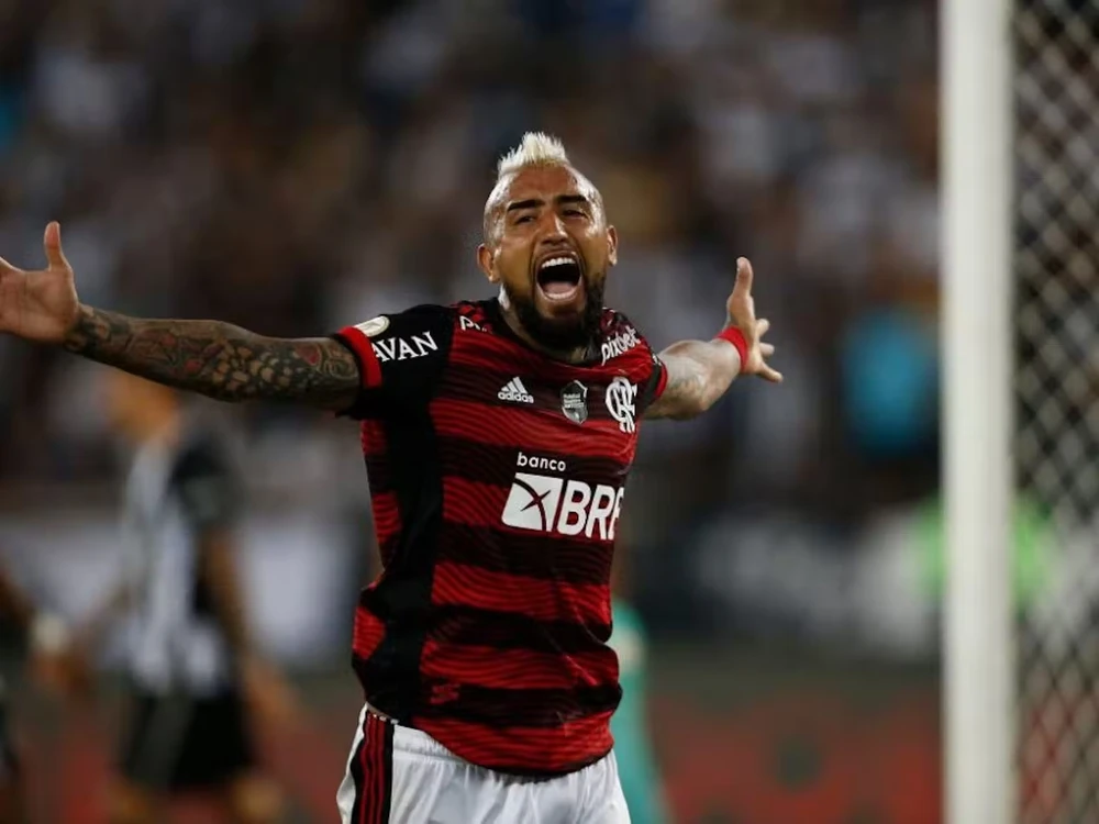 Arturo Vidal trong màu áo Flamengo