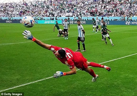 Messi ghi bàn nhưng Argentina thua ngược Saudi Arabia trong trận cầu chấn động World Cup ảnh 4 Messi ghi bàn nhưng Argentina thua ngược Saudi Arabia trong trận cầu chấn động World Cup ảnh 4