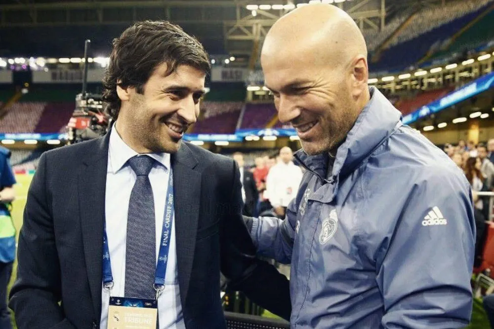 'Chúa nhẫn' Raul Gonzalez và Zinedine Zidane là 2 ứng viên sáng giá nhất