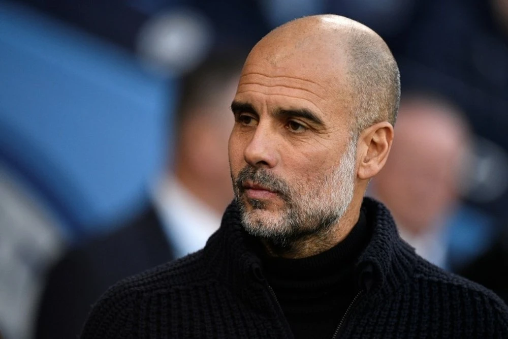 Pep Guardiola đang tiến gần đến vinh quang ở Premier League