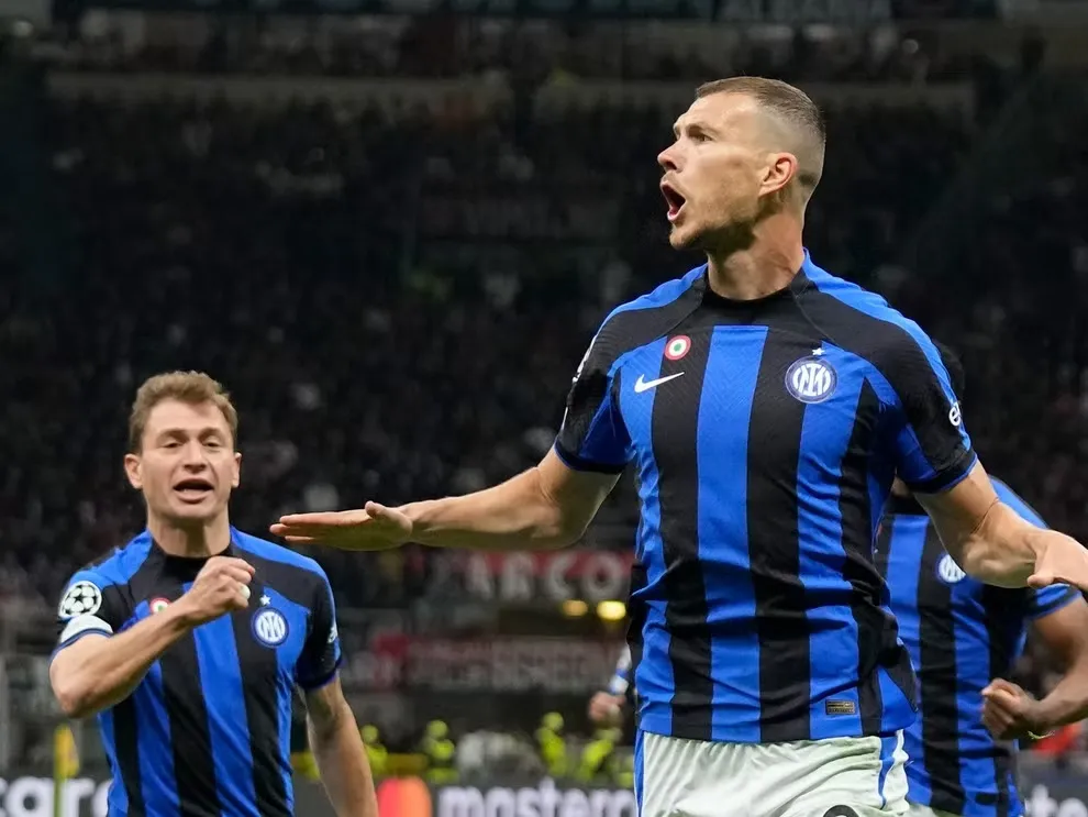 Edin Dzeko vẫn đang sung sức ở Inter