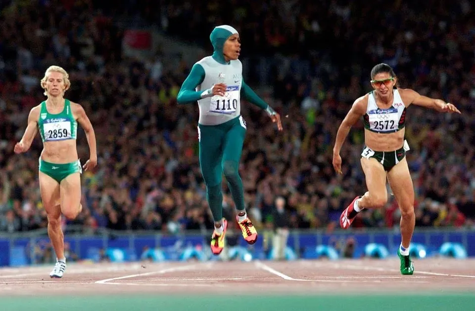 Khoảnh khắc về đích của huyền thoại Cathy Freeman ở Sydney 2000 đã truyền cảm hứng cho cả thế hệ VĐV Australia Khoảnh khắc về đích của huyền thoại Cathy Freeman ở Sydney 2000 đã truyền cảm hứng cho cả thế hệ VĐV Australia