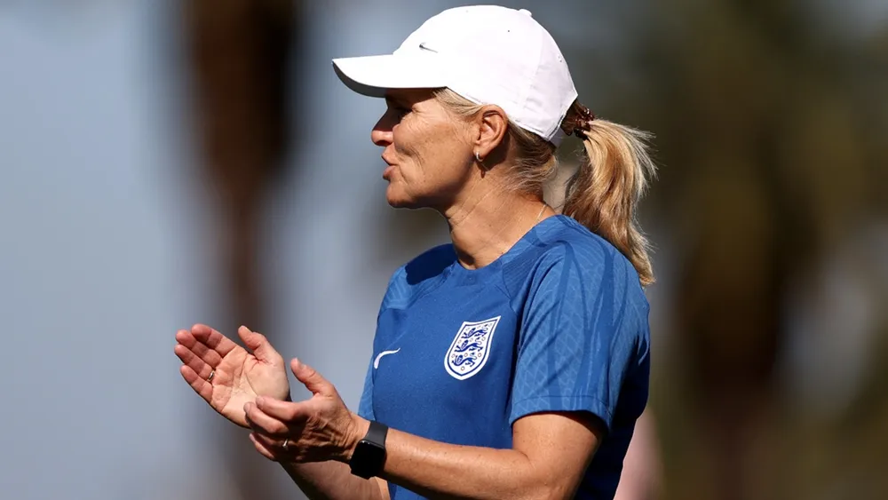 HLV tuyển Anh Sarina Wiegman