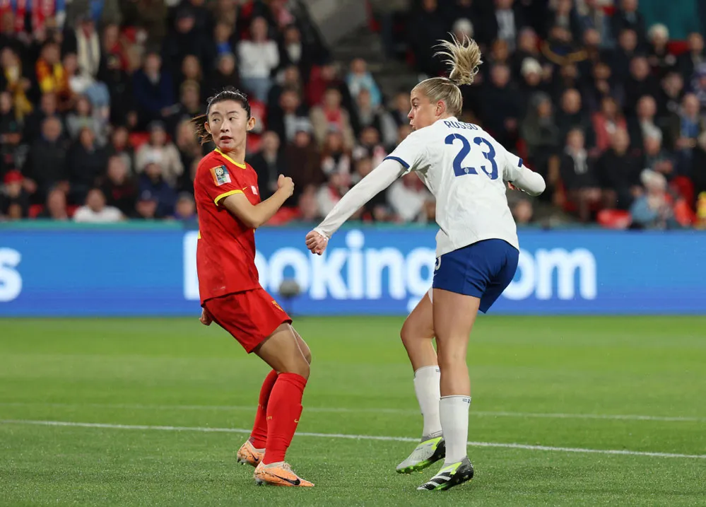 Russo mở tỷ số trận đấu